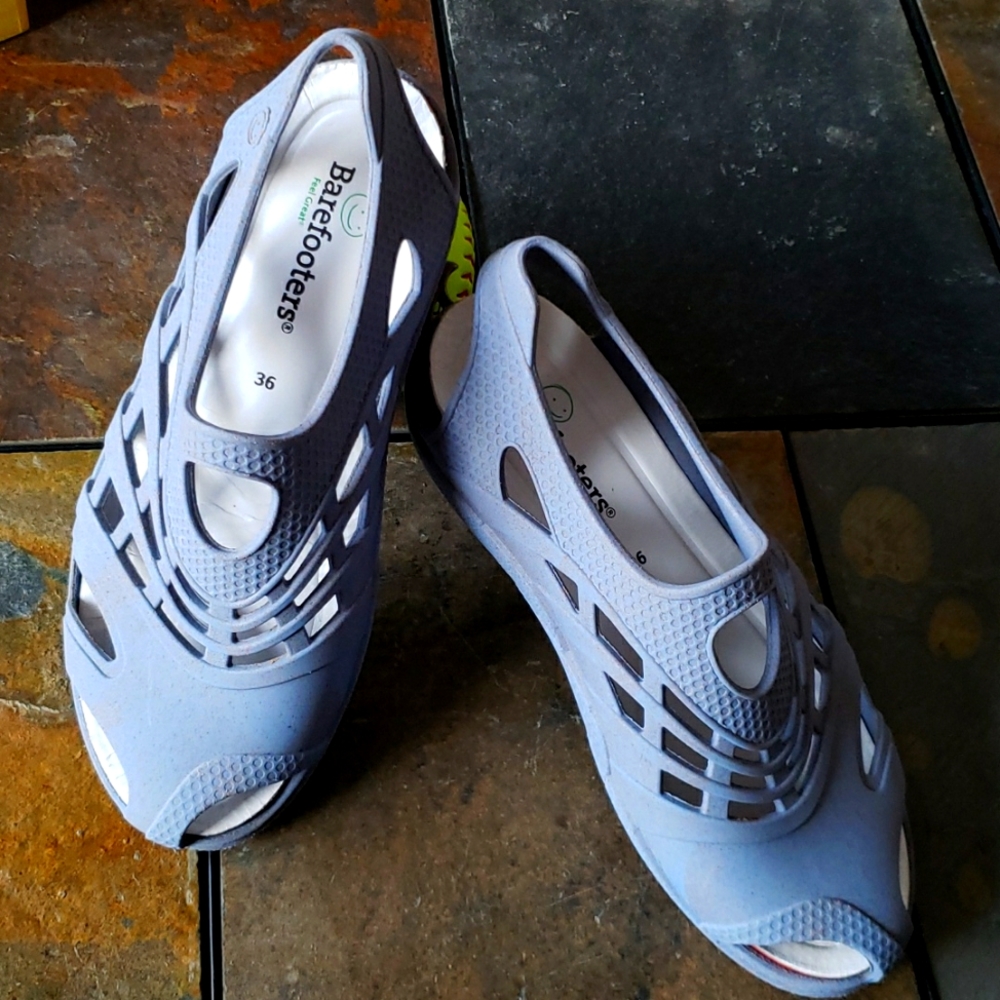 BAREFOOTERS-slip on walking shoes, size 6